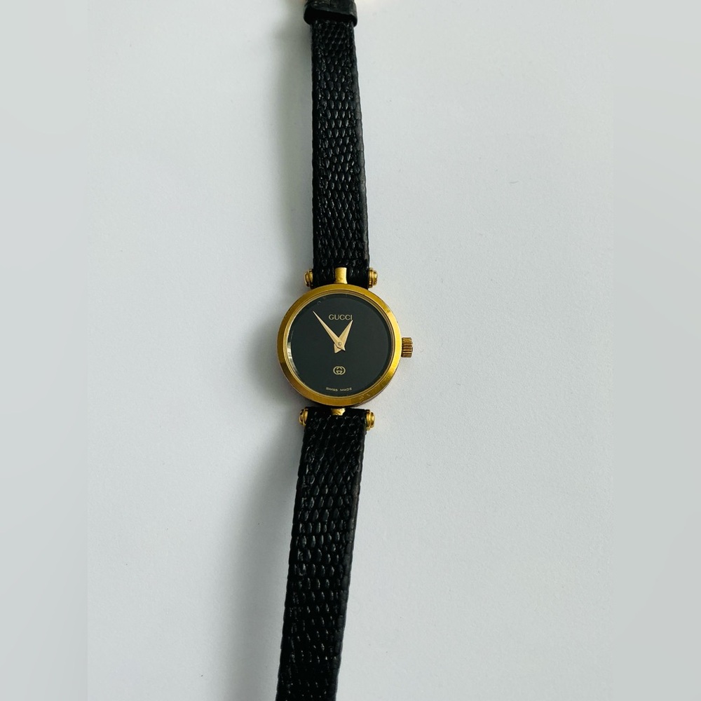 Ladies GUCCI lovely DRESS watch💖💖 - Picture 8 of 15